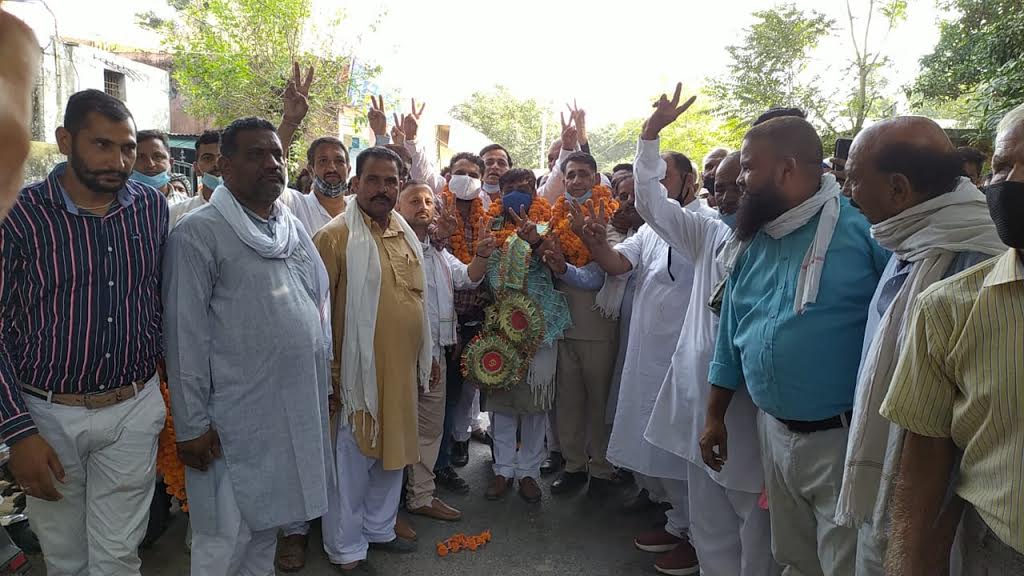 कर्ण सिंह पठानिया बने कांगड़ा को ऑपरेटिव बैंक के डायरेक्टर