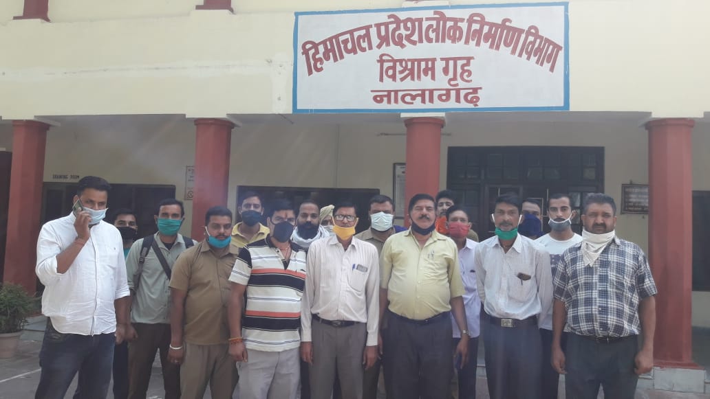 HRTC चालक परिचालक से मारपीट की कंडक्टर,चालक यूनियन नालागढ़ व भामसं ने की कड़ी निंदा