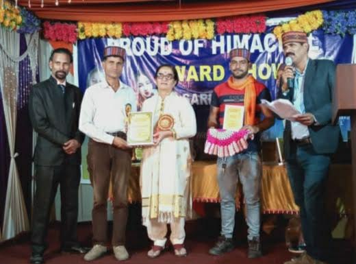 राजपुरा स्कूल की प्रधानाचार्य अदित कंसल को किया गया सम्मानित