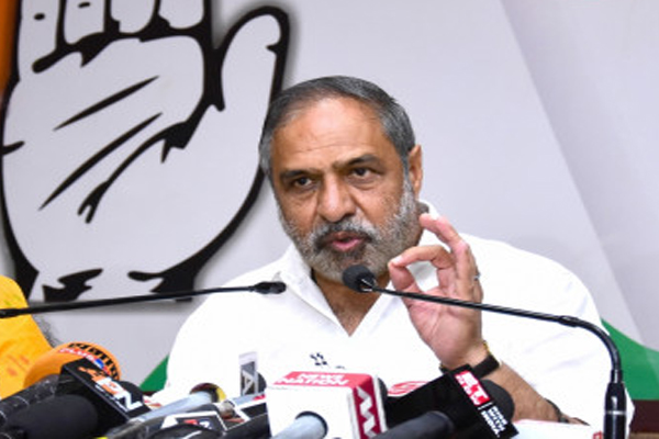 आनंद शर्मा का कांग्रेस संचालन समिति से इस्तीफा, चुनाव के लिए परामर्श में अनदेखी का आरोप