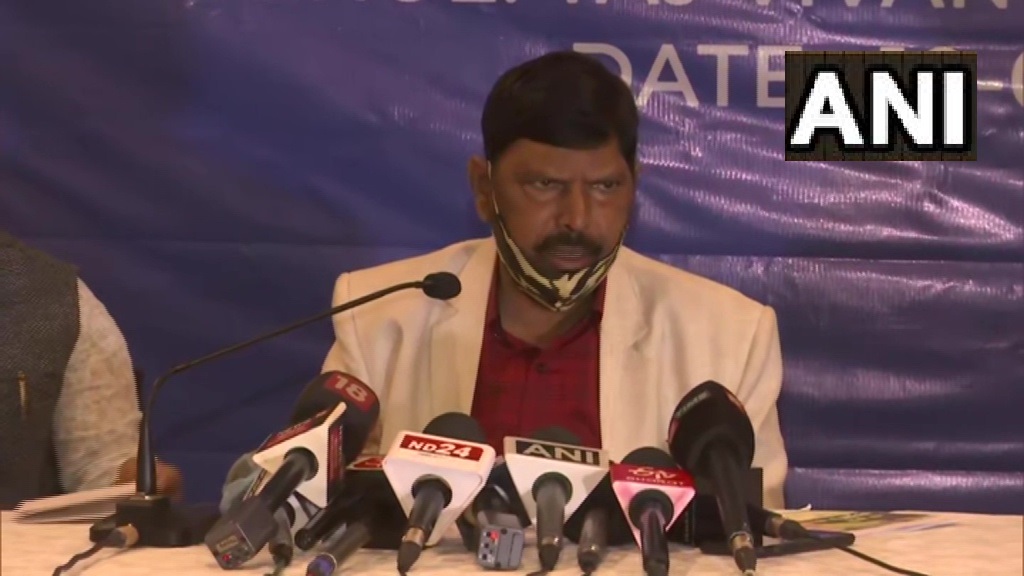 SC छात्रों के लिए स्कॉलरशिप स्कीम में 5 साल के लिए 59 हज़ार करोड़ रुपए का बज़ट मंजूर :- अठावले