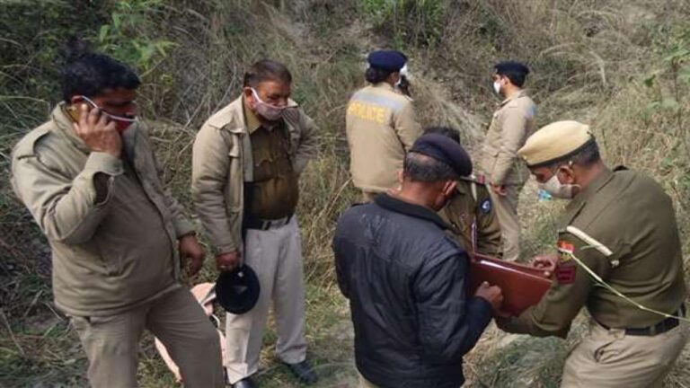 अम्ब के जंगल में गली-सड़ी हालत में युवक व युवती के शव बरामद,दहशत में लोग