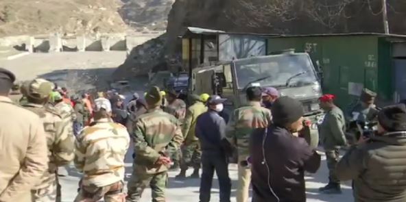 उत्तराखंड में फिर से पानी आने की चेतावनी जारी, लोगों में अफरा-तफरी