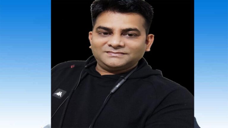 डॉ विवेक शर्मा(एसोसिएट प्रोफेसर)