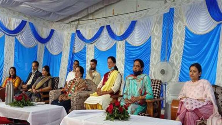 कांग्रेस के पार्षदों ने ली शपथ, दोनों हॉट सीटों के लिए कोरम रहा अधूरा