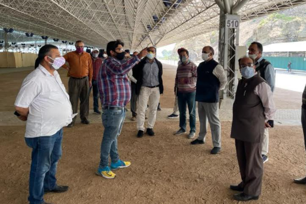 सोलन में कोविड-19 पाॅजिटिव रोगियों के लिए मेकशिफ्ट अस्पताल का निर्माण कार्य अन्तिम चरण में