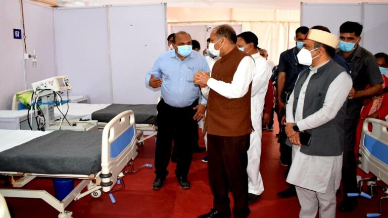 कोरोना से निपटने के लिए मौजूदा संस्थानों में बिस्तरों की क्षमता में वृद्धि करेगी प्रदेश सरकार