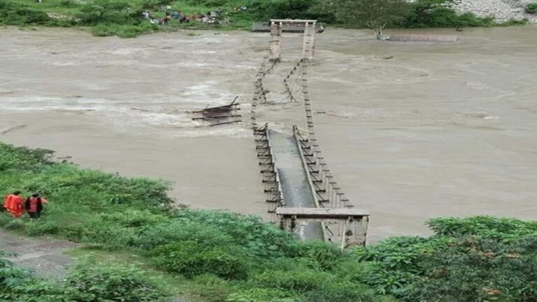 Foot Bridge Structure Collapse In Karsog Mandi Himachal Pradesh