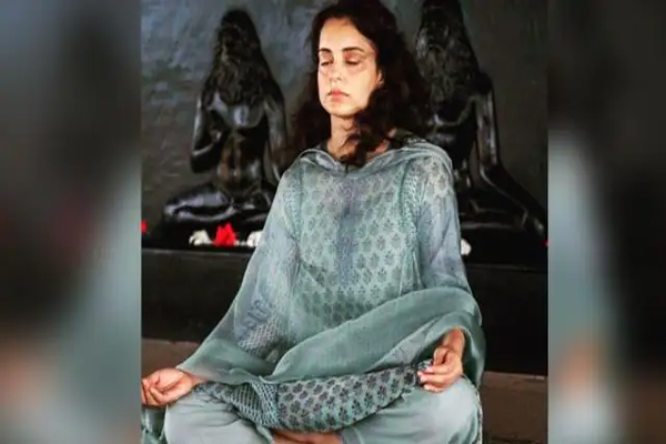 अब कंगना रनौत को हुआ कोरोना, 'हर-हर महादेव' का नारा लगाकर बोलीं- मैं वायरस को खत्म कर दूंगी