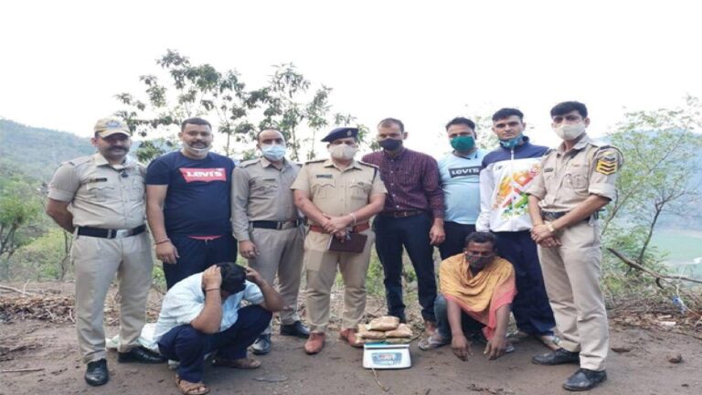 बिलासपुर पुलिस ने ट्रक से पकड़ी 5.24 किलोग्राम अफ़ीम , दो आरोपी गिरफ्तार