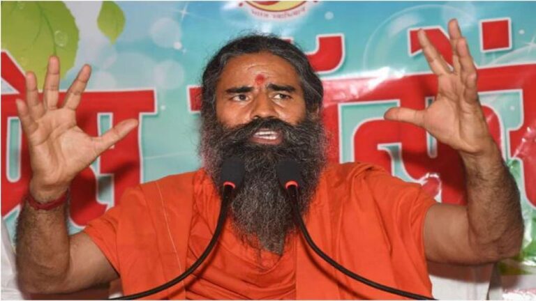 एलोपैथी पर टिप्पणी करने के मामले में देश के विभिन्न हिस्सों में दर्ज FIR के खिलाफ योगगुरु रामदेव ने सुप्रीम कोर्ट का दरवाजा खटखटाया है.