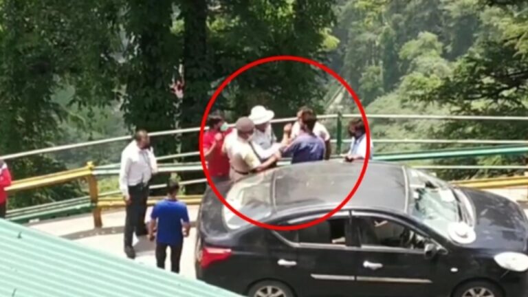 शिमला में पुलिसकर्मी ने पर्यटक युवक को जडे थप्पड़, युवक पर गाली गलौच करने का आरोप