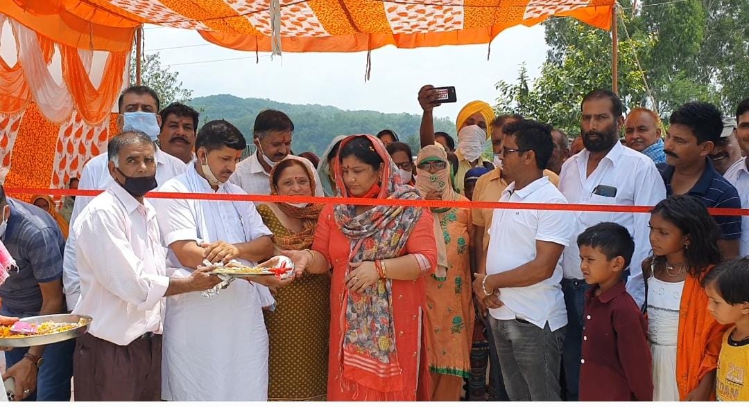 विधायिका रीता धीमान ने 55 लाख की योजनाओं का किया शुभारंभ