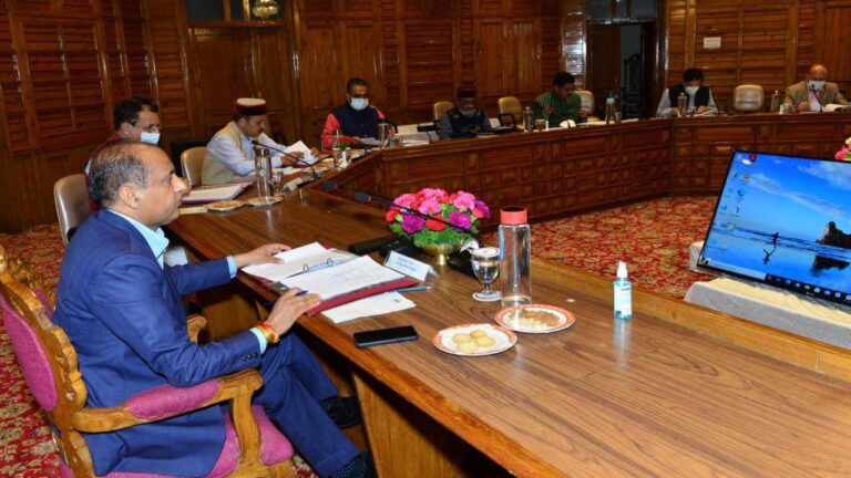 मंत्रिमंडल के निर्णय: हिमाचल में होगी 4 हजार शिक्षकों की भर्ती, 4 सितंबर तक स्कूल बंद