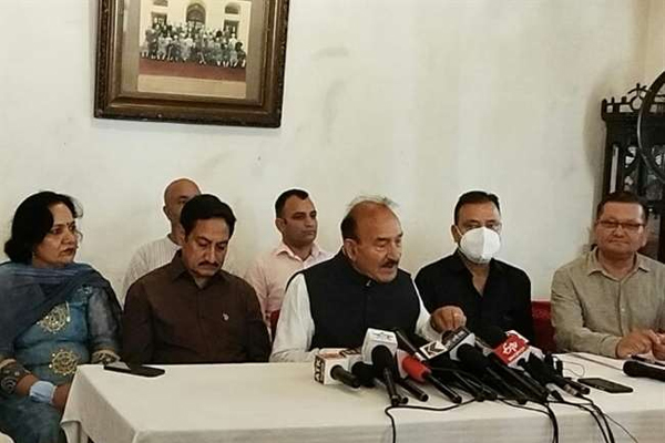 कौल सिंह बोले, जयराम ठाकुर अनुभवहीन मुख्‍यमंत्री,बोले- महेंद्र सिंह चला रहे सरकार