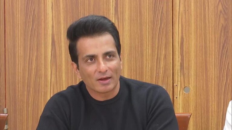 आयकर विभाग के छापे के बाद पहली बार अभिनेता सोनू सूद ने तोड़ी चुप्पी, किया ये ट्वीट