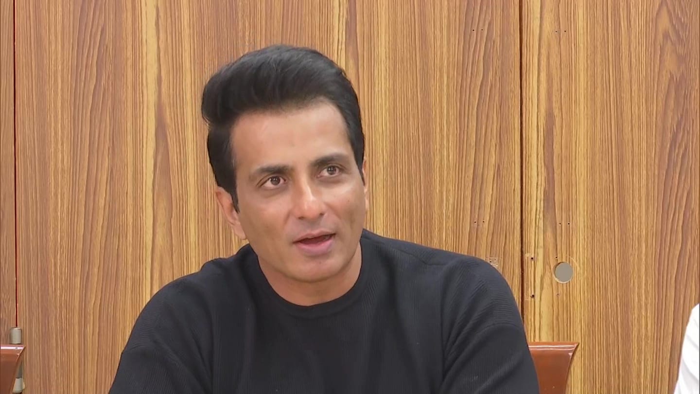 आयकर विभाग के छापे के बाद पहली बार अभिनेता सोनू सूद ने तोड़ी चुप्पी, किया ये ट्वीट