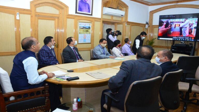 रोहड़ू को मिली हिमाचल प्रदेश राज्य सहकारी बैंक की शाखा, मुख्यमंत्री ने किया परिसर का लोकार्पण