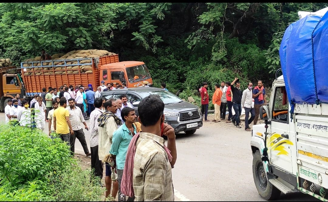 विकास के नाम पर परवाणू की जनता को रखा जा रहा अंधेरे में