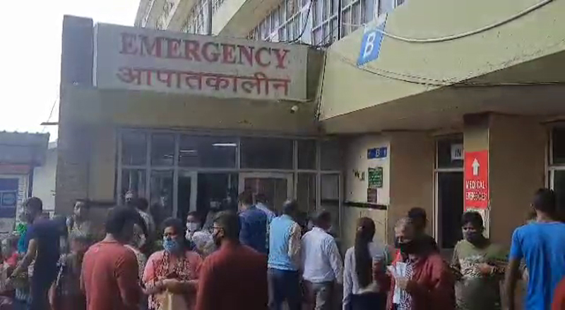 आईजीएमसी में गलत इंजेक्शन से गई जान, परिजनों ने बच्चे की मौत पर हंगामा