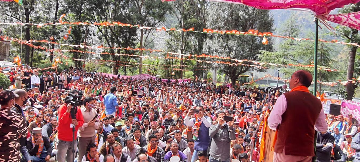 क्षेत्रवाद तो तब होता था जब सरकार बदलते ही टोपियों का रंग बदल जाता था : जयराम ठाकुर*