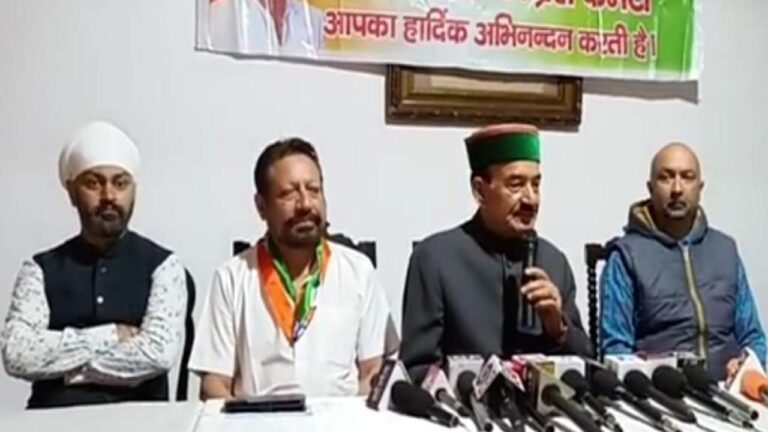 कोल सिंह ठाकुर प्रेस कान्फ्रेस इन मंडी