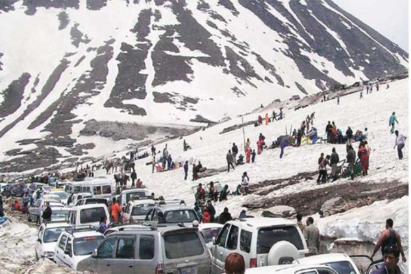 रोहतांग के दीदार के लिए अब गुलाबा व कोकसर बैरियरों पर कतारों में नहीं होना पड़ेगा खड़ा