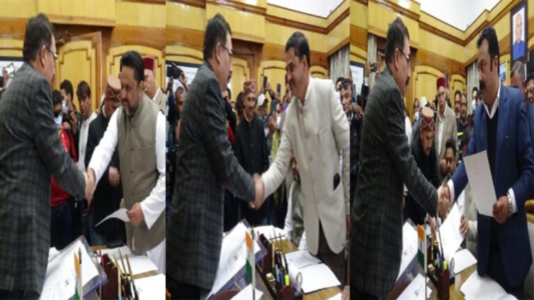 उपचुनाव में जीते कांग्रेस के तीनों विधायकों ने ग्रहण की शपथ