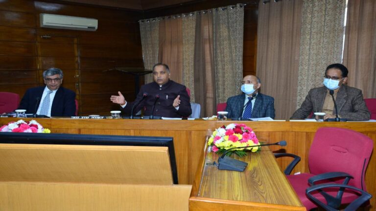 लोक निर्माण विभाग के फील्ड अधिकारियों को हर पखवाड़े कार्य प्रगति की समीक्षा के निर्देश