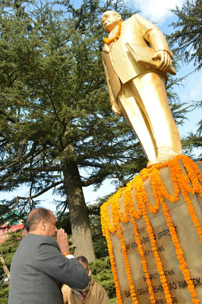 मुख्यमंत्री ने डाॅ. भीमराव अम्बेडकर को उनके महापरिनिर्वाण दिवस पर श्रद्धांजलि अर्पित की
