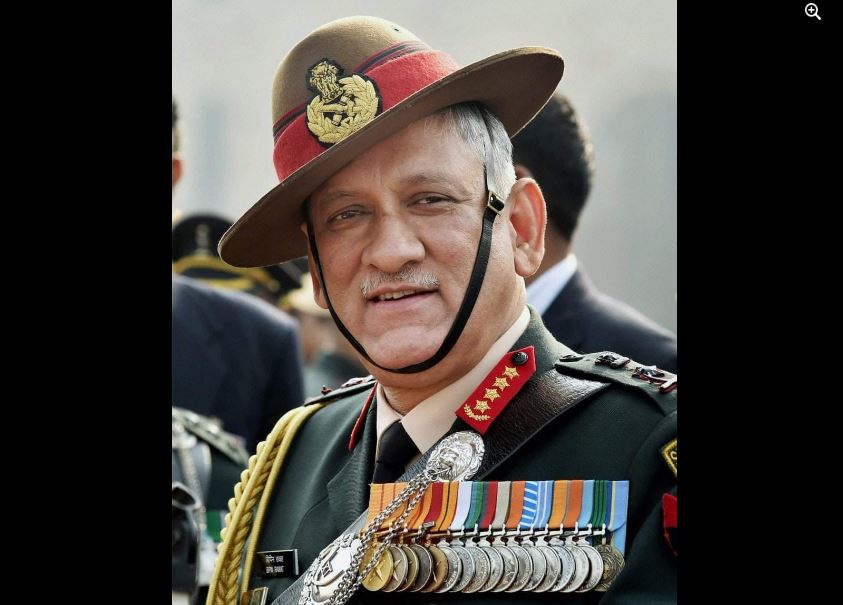 चॉपर क्रैश: CDS जनरल बिपिन रावत, पत्नी मधुलिका सहित 13 का निधन