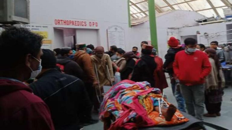 आइजीएमसी शिमला में रेजीडेंट डॉक्टर एसोसिएशन की दो घंटे की हड़ताल, परेशान हुए मरीज