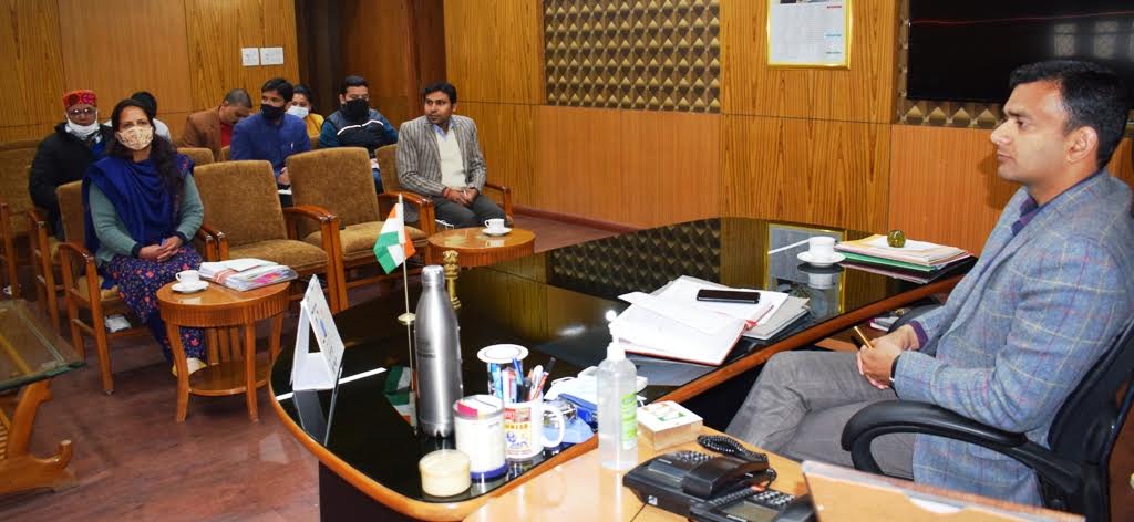 कुल्लू में आयोजित क्राफट मेले में फैशन शो, कवि सम्मेलन, लोक नृत्य प्रतियोगिताएं रहेंगी आकर्षण का केन्द्र