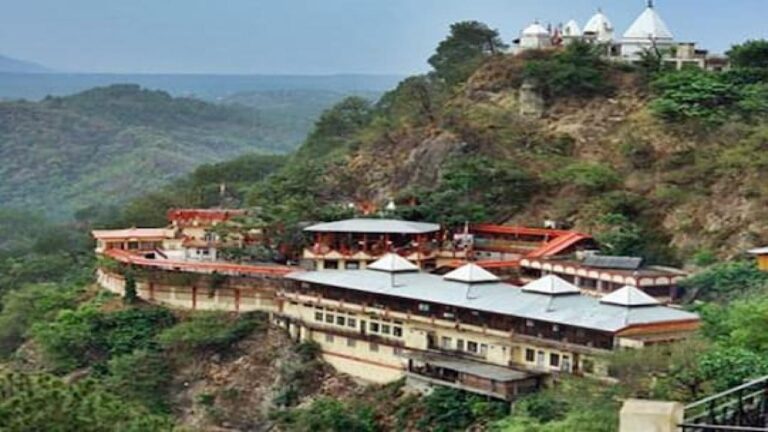 बाबा बालक नाथ मंदिर