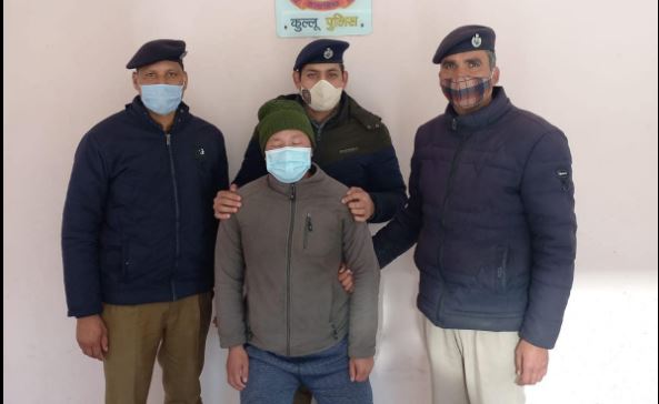 कुल्‍लू: एसआईयू टीम ने दो किलो सात ग्राम चरस के साथ नेपाली व्‍यक्ति को किया गिरफ्तार