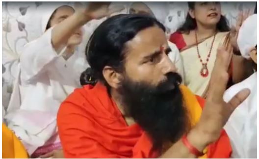 पेट्रोल डीजल की बढ़ती कीमतों पर सवाल पूछा, तो पत्रकार पर भड़के बाबा रामदेव