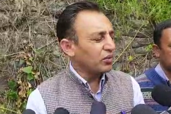 सयुंक्त कर्मचारी महासंघ का आरोप कर्मचारियों की आवाज उठाने वालों की ट्रांसफर कर रही सरकार