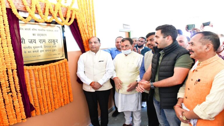 मुख्यमंत्री ने शिमला ग्रामीण विधानसभा क्षेत्र में 13.08 करोड़ रुपये के लोकार्पण किए
