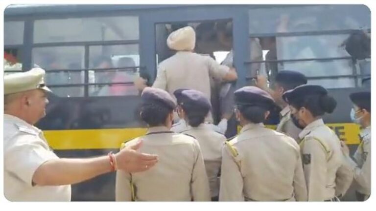 इंदौरा: मुख्यमंत्री काे काले झंडे दिखाने जा रहे युकां कार्यकर्ताओं को पुलिस ने किया गिरफ्तार