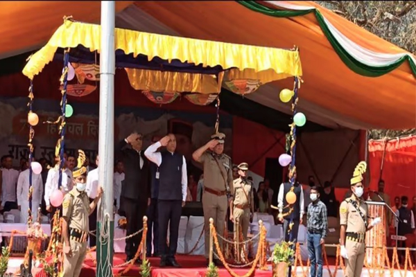 हिमाचल दिवस पर इनको मिले सिविल सेवा, प्रेरणा स्रोत और हिमाचल गौरव पुरस्कार