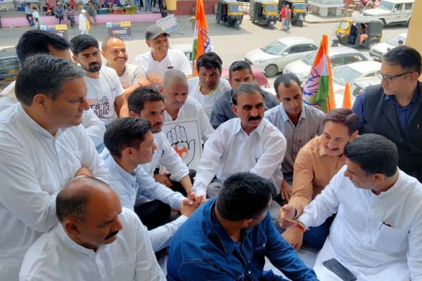 सुक्खू बोले-पुलिस भर्ती पेपर लीक मामले में 90 दिनों में पूरी हो CBI की जांच, विधानसभा में पेश की जाए रिपोर्ट