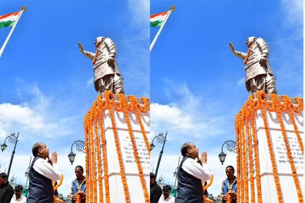 मुख्यमंत्री ने पूर्व प्रधानमंत्री को श्रद्धांजलि की अर्पित