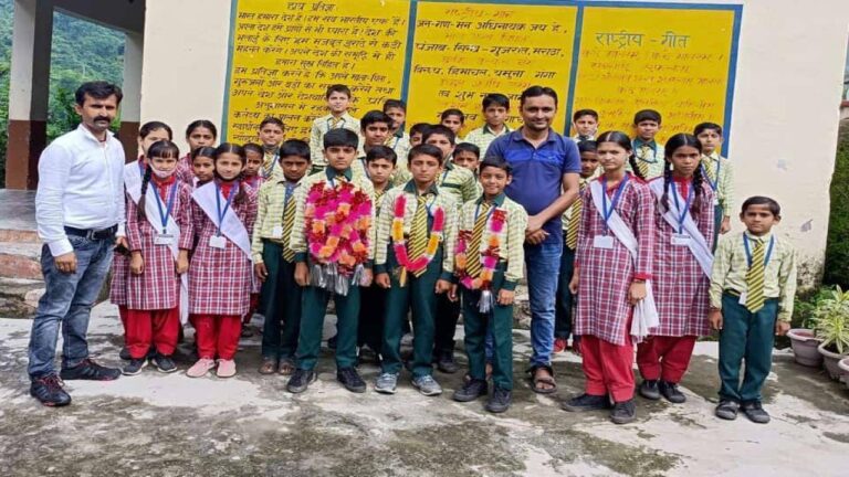 मानल स्कूल का ईशान अब राज्य स्तर पर खेलेगा