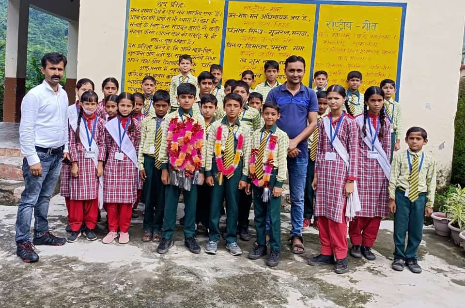 मानल स्कूल का ईशान अब राज्य स्तर पर खेलेगा