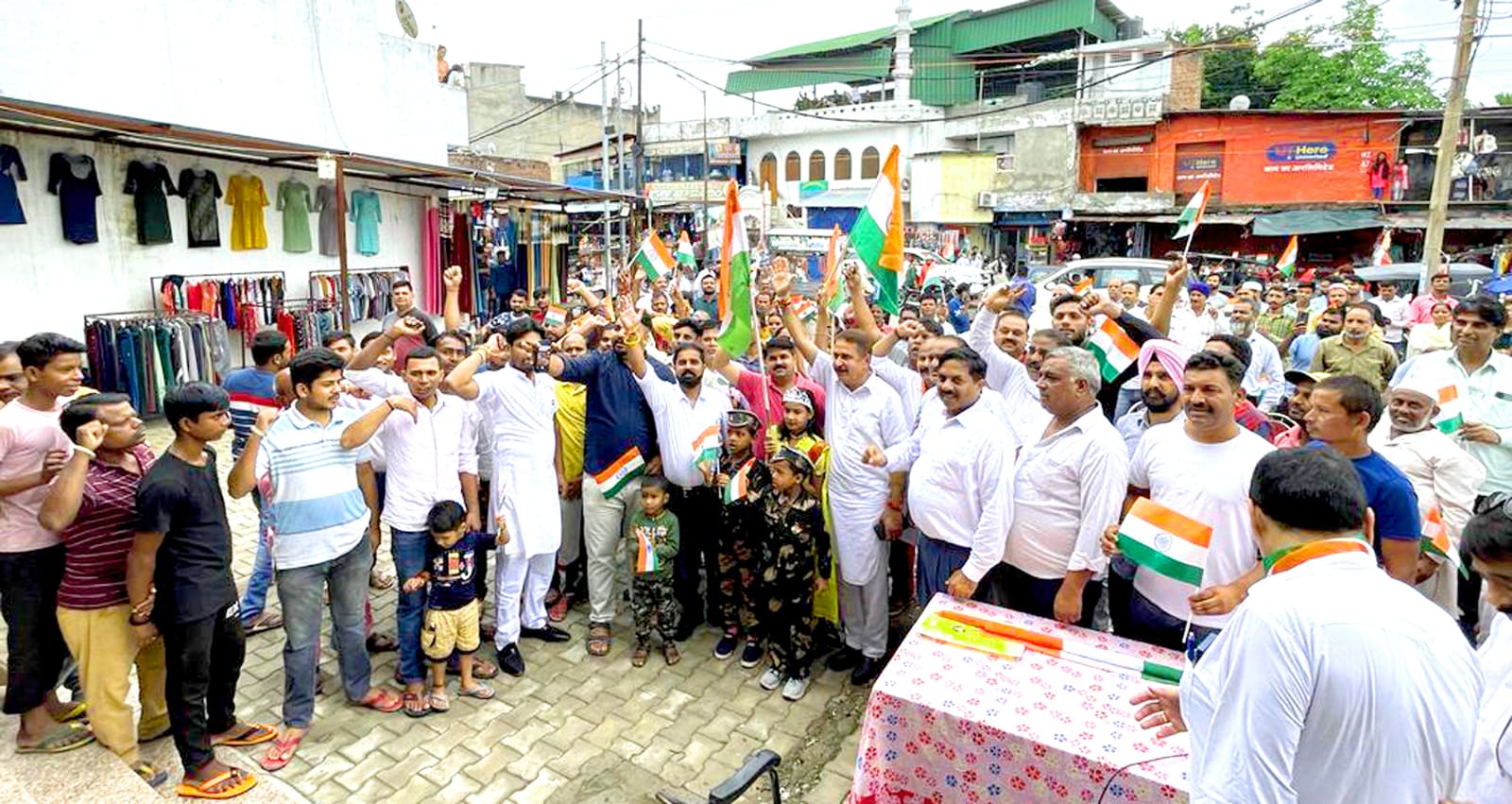 व्यापार मंडल बद्दी ने धूमधाम से मनाया आजादी का अमृत महोत्सव