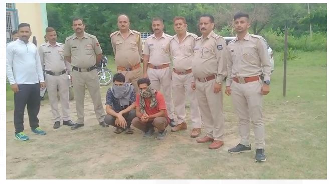 वन विभाग को मिली बड़ी सफलता, मोटरसाइकिल सहित दो वन काटू दबोचे