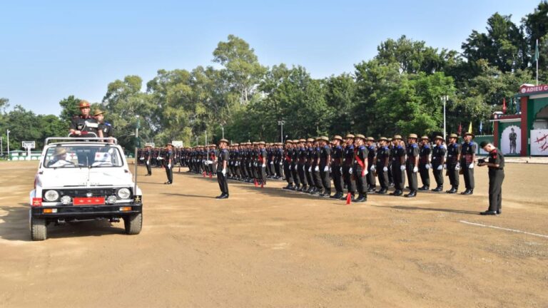 42 सप्ताह के कठिन प्रशिक्षण के बाद सीमा की रक्षा के लिए तैयार 161 जवान, सुबाथू सेंटर में ली शपथ