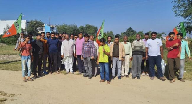 पांवटा से जीत का चौका लगाने की तैयारी में ऊर्जा मंत्री सुखराम, डोर-टू-डोर जन-सम्पर्क अभियान में जुटे