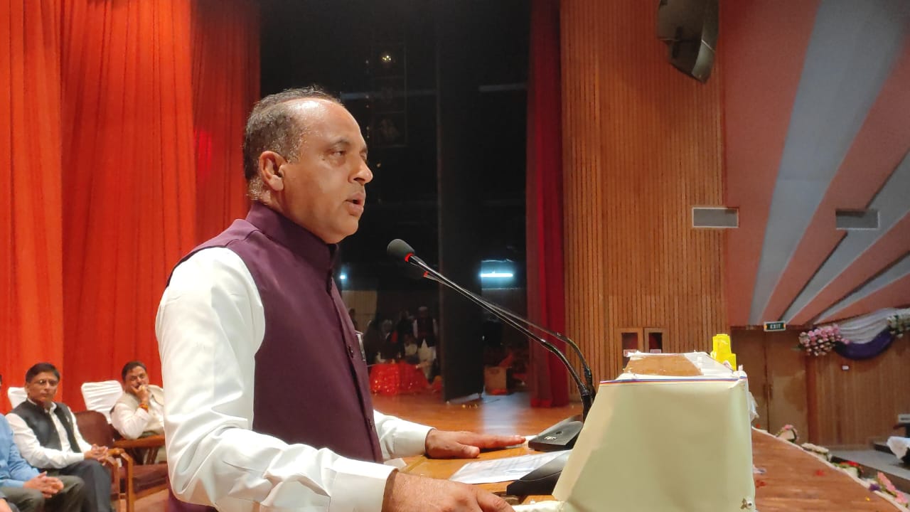 मुख्यमंत्री ने की MBBS प्रशिक्षुओं के लिए मासिक स्टाइपेंड में 3000 रुपये की वृद्धि की घोषणा