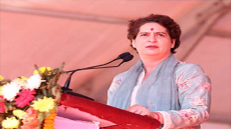 प्रियंका ने सोलन के ठोडो मैदान में किया चुनावी शंखनाद, भाजपा पर करारा हमला, सरकार बनने पर कही ये बड़ी बातें